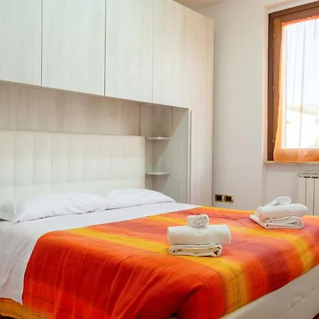 Apartamento Guesthost - Casa Del Giardino With Shared Patio *