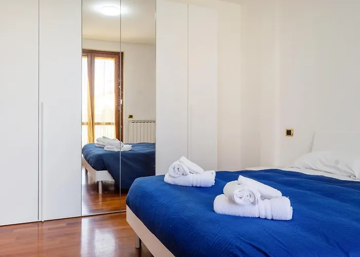 Guesthost - Casa Del Giardino With Shared Patio Apartamento Bastia Umbra