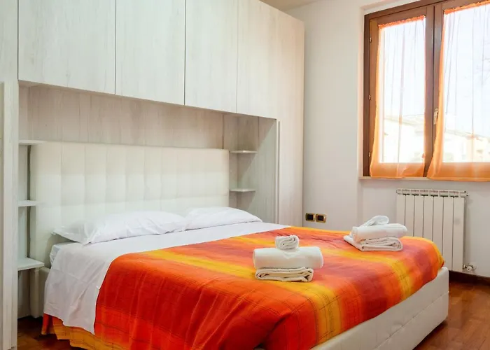 شقة Guesthost - Casa Del Giardino With Shared Patio *